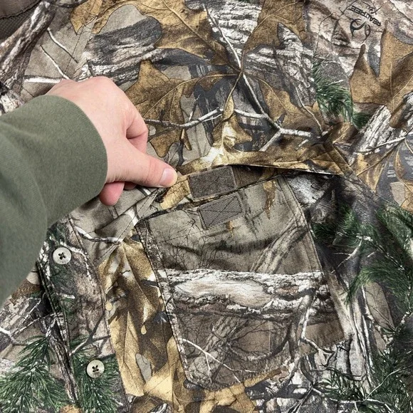 Field & Stream REALTree Camo Shirt Mens 2XL Roll Tab Vented Button Down Pockets - Picture 9 of 13